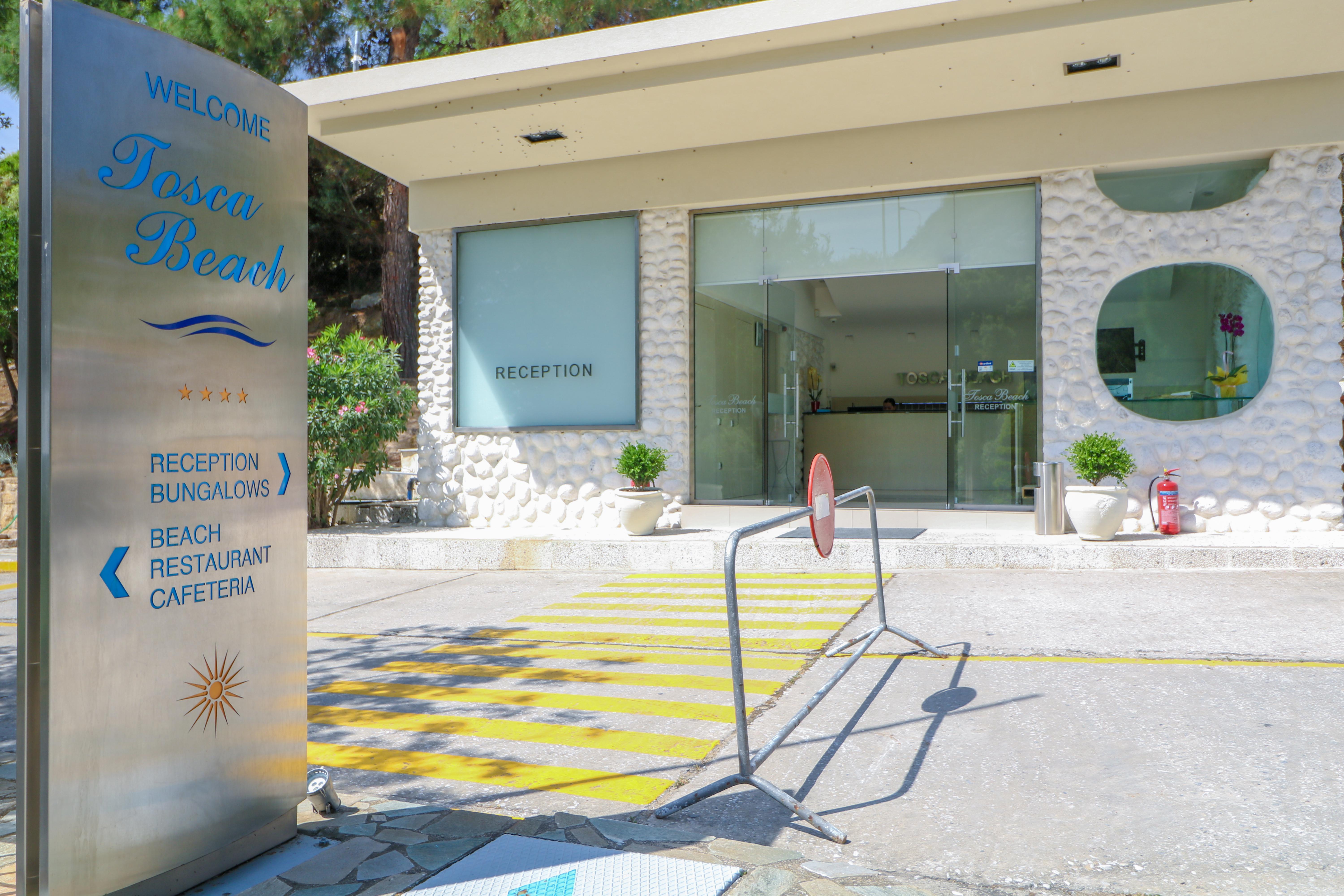 Tosca Beach Hotel PalaiónTsiflíkion المظهر الخارجي الصورة