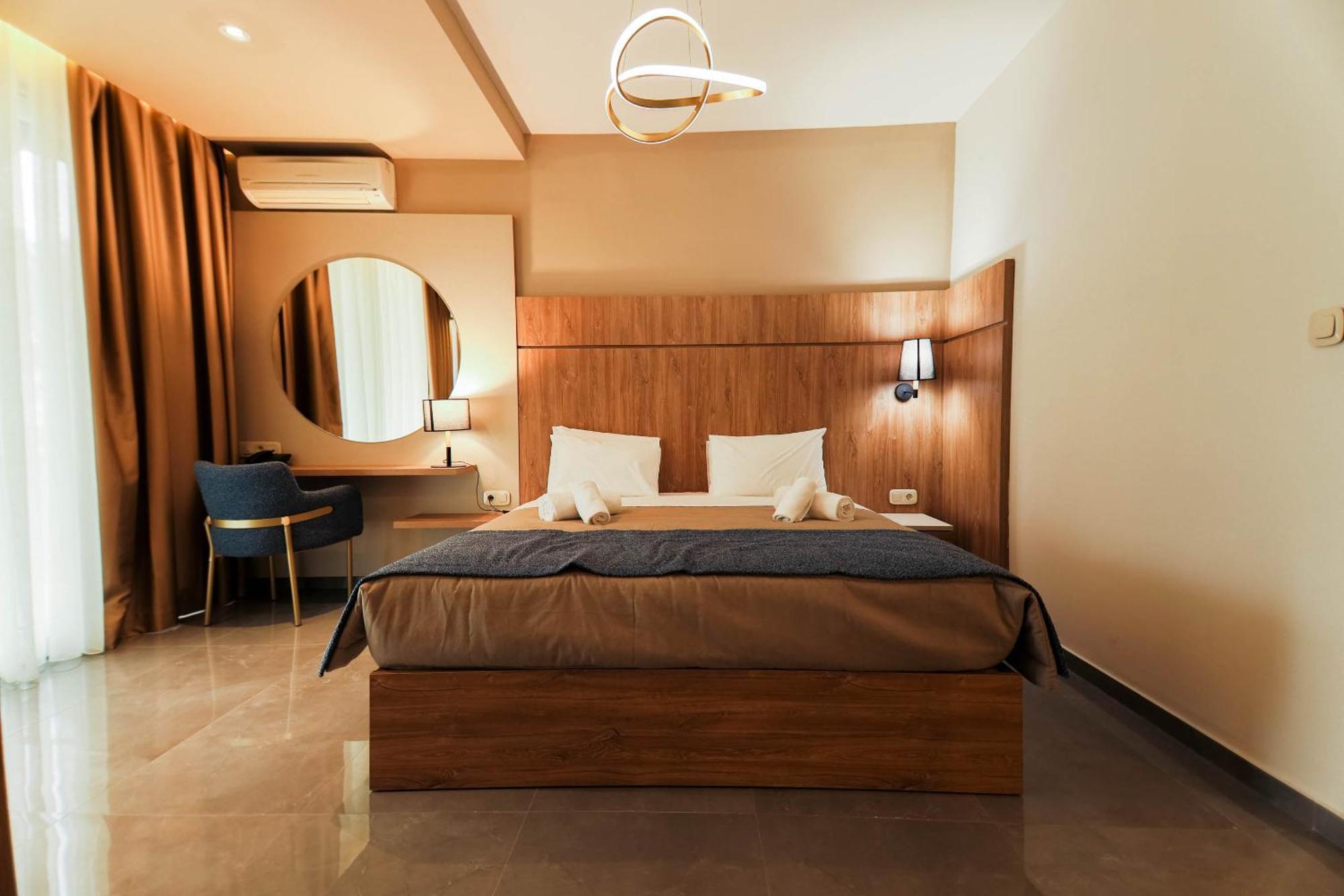 Tosca Beach Hotel PalaiónTsiflíkion المظهر الخارجي الصورة