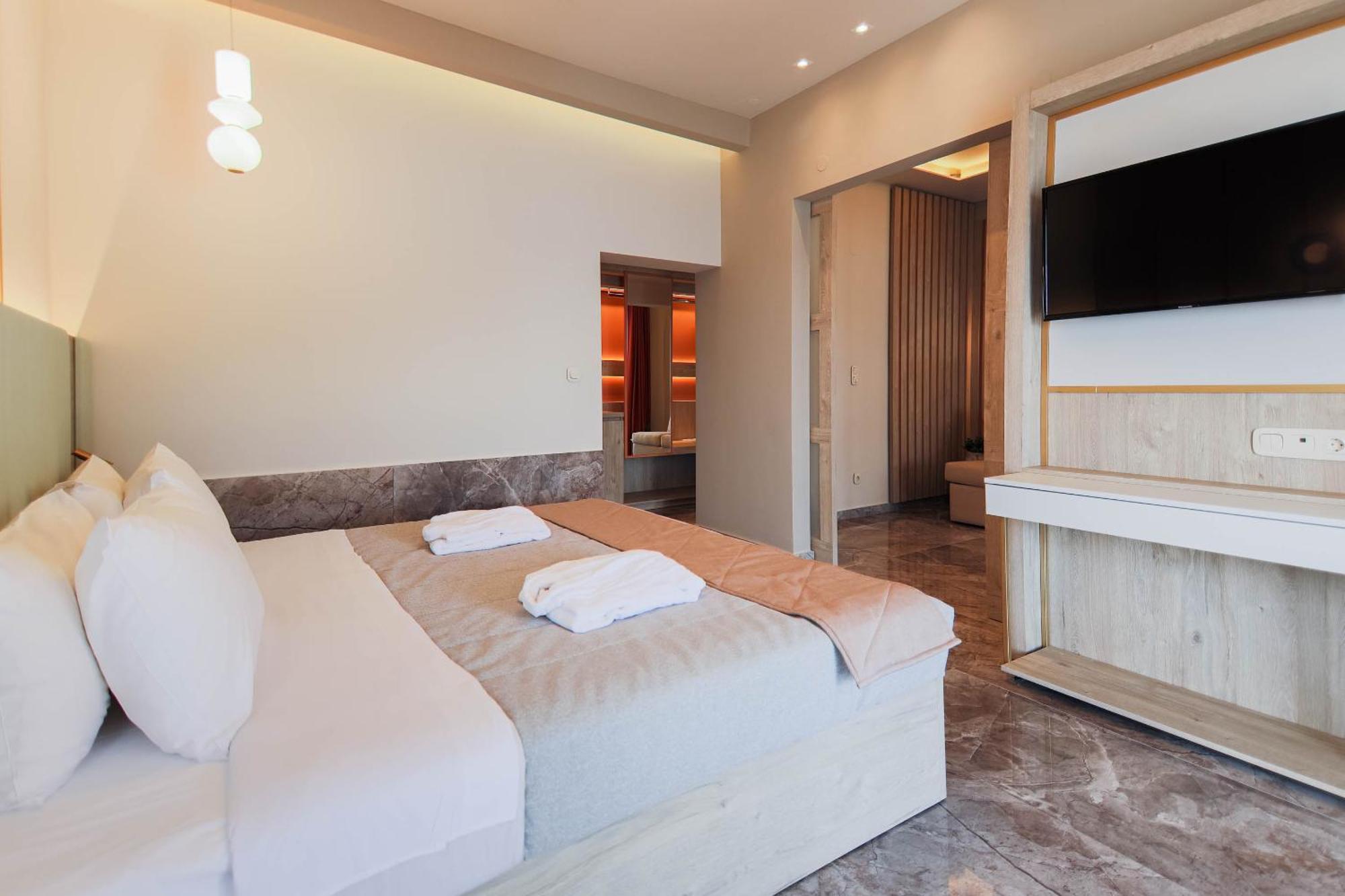 Tosca Beach Hotel PalaiónTsiflíkion المظهر الخارجي الصورة